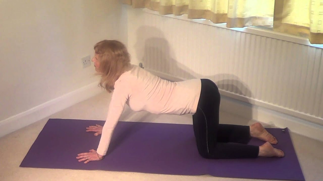 Beginners’ Yoga: Side bends Part 1-http://flexiladies.blogspot.co.uk/