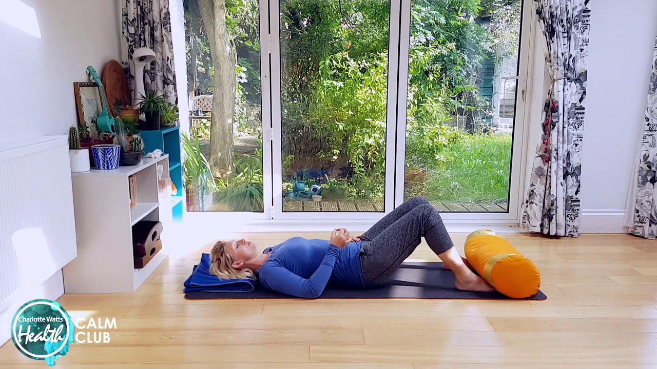 Short Loosening Yoga Practice – Constructive Rest Position (23 mins)