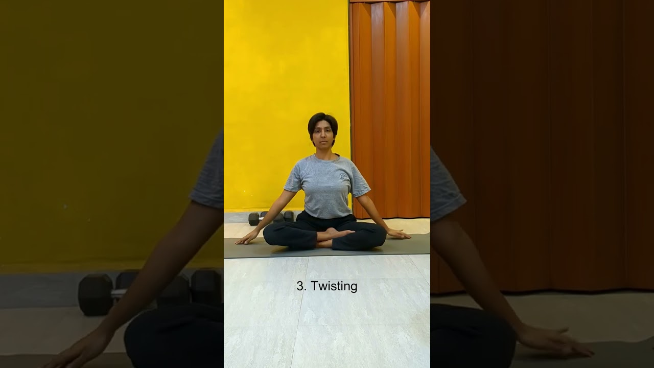 4 Movements for healthier spine in normal sitting position